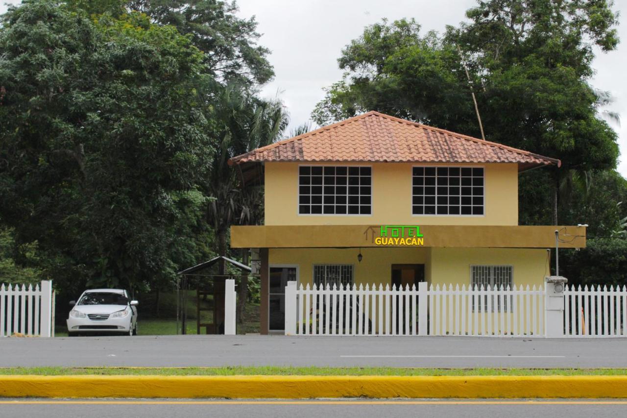 Hostel Guayacan Puerto Armuelles ภายนอก รูปภาพ